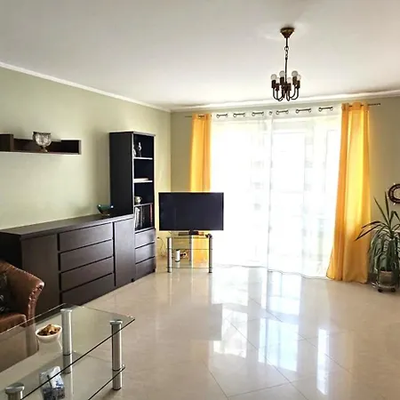 Tovarova17 * كولوبرزيغ